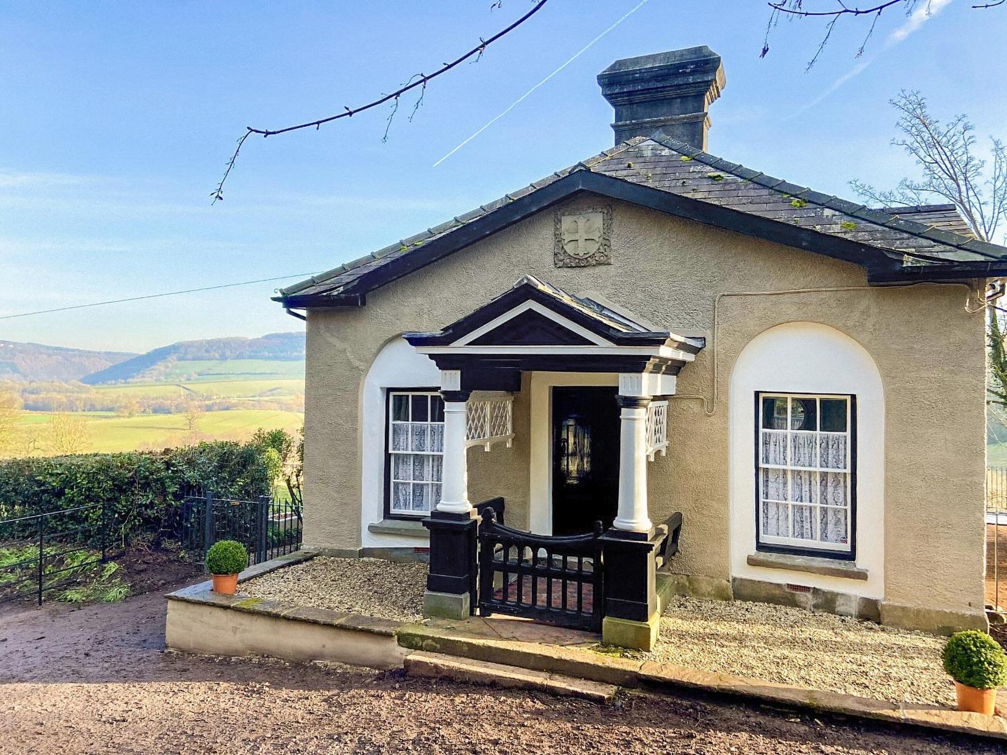 The Lodge Wonastow المظهر الخارجي الصورة